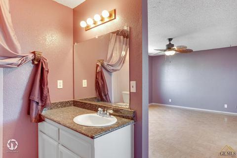 2041 5th Ave, Delano, CA 93215 photo 25