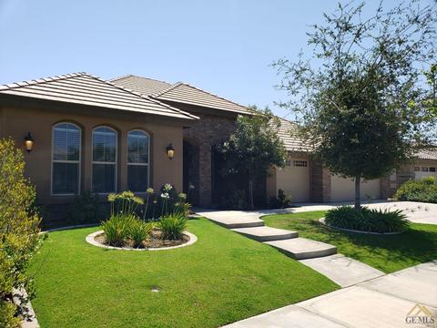2920 Barrowby St, Bakersfield, CA 93311 photo 2