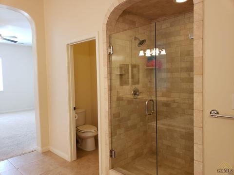 2920 Barrowby St, Bakersfield, CA 93311 photo 21