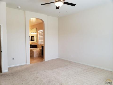 2920 Barrowby St, Bakersfield, CA 93311 photo 23