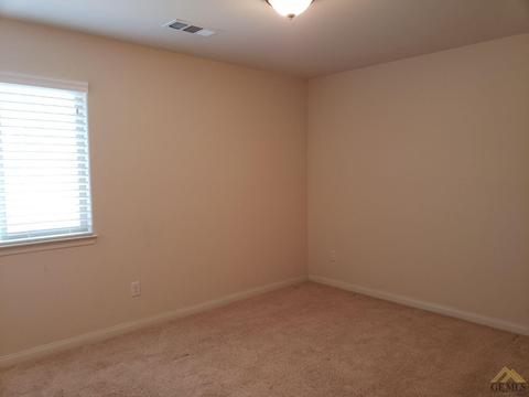 2920 Barrowby St, Bakersfield, CA 93311 photo 26