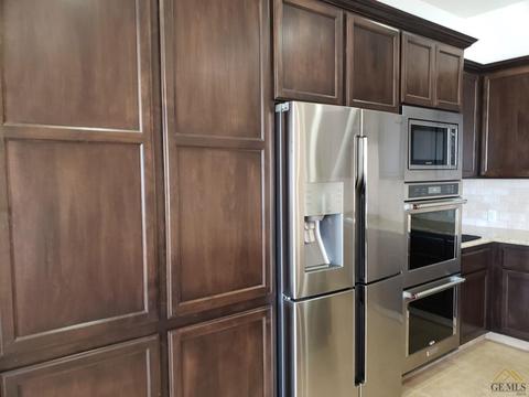 2920 Barrowby St, Bakersfield, CA 93311 photo 13
