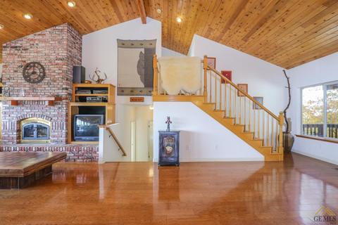 30440 Starland Dr, Tehachapi, CA 93561 photo 7