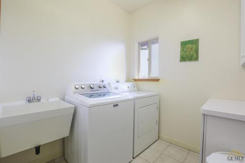 30440 Starland Dr, Tehachapi, CA 93561 photo 21