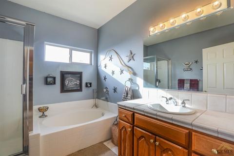 30440 Starland Dr, Tehachapi, CA 93561 photo 13