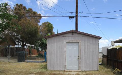 220 E St, Taft, CA 93268 photo 5