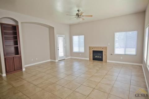 8902 Rockhampton Dr, Bakersfield, CA 93313 photo 20