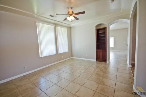 8902 Rockhampton Dr, Bakersfield, CA 93313 photo 19