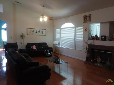3509 Bathurst Ave, Bakersfield, CA 93313 photo 2