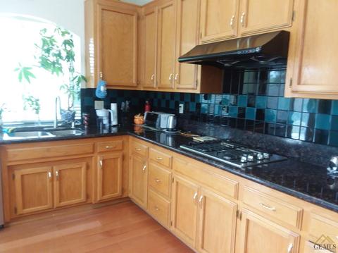 3509 Bathurst Ave, Bakersfield, CA 93313 photo 8