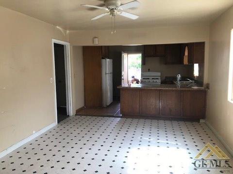 1413 E 10th St, Bakersfield, CA 93307 photo 7