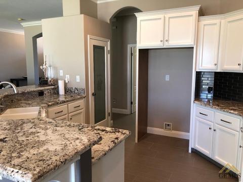10114 Barnes Dr, Bakersfield, CA 93311 photo 17