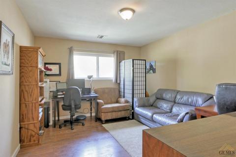 30161 Knight Ct, Tehachapi, CA 93561 photo 19