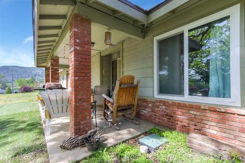 30161 Knight Ct, Tehachapi, CA 93561 photo 3