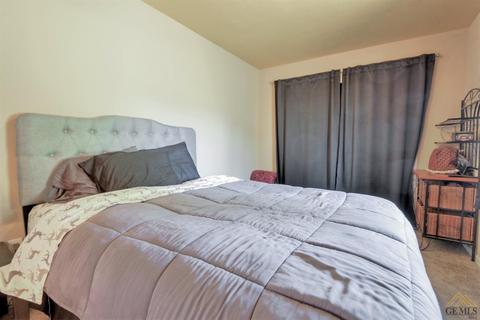 30161 Knight Ct, Tehachapi, CA 93561 photo 24