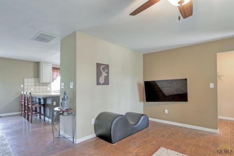 30161 Knight Ct, Tehachapi, CA 93561 photo 7