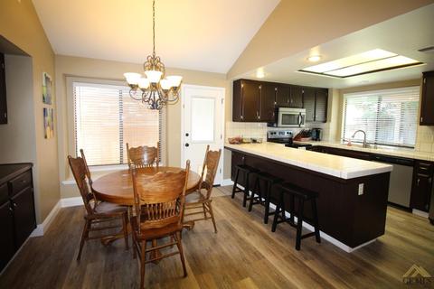9012 Duncanson Dr, Bakersfield, CA 93311 photo 6