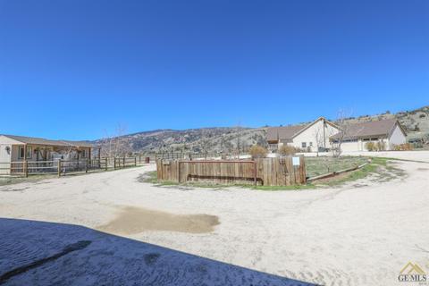 23001 San Juan Dr, Tehachapi, CA 93561 photo 10