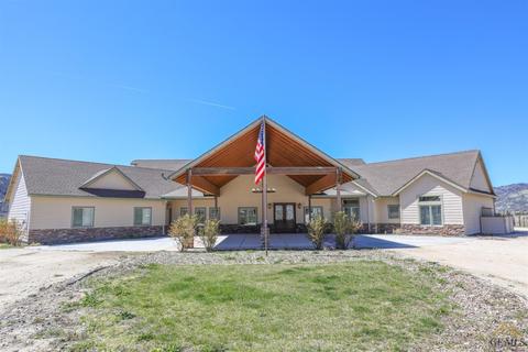 23001 San Juan Dr, Tehachapi, CA 93561 photo 2