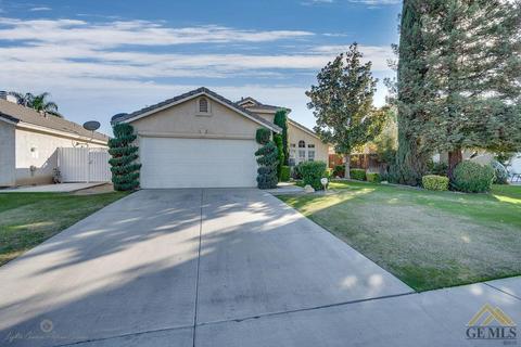 8511 Winlock St, Bakersfield, CA 93312 photo 2