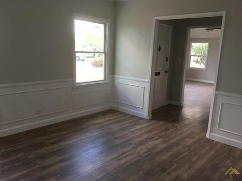 511 Tyler St, Taft, CA 93268 photo 8