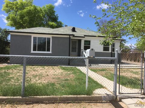 511 Tyler St, Taft, CA 93268 photo 2