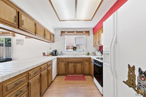 116 Chaparrel St, Tehachapi, CA 93561 photo 8