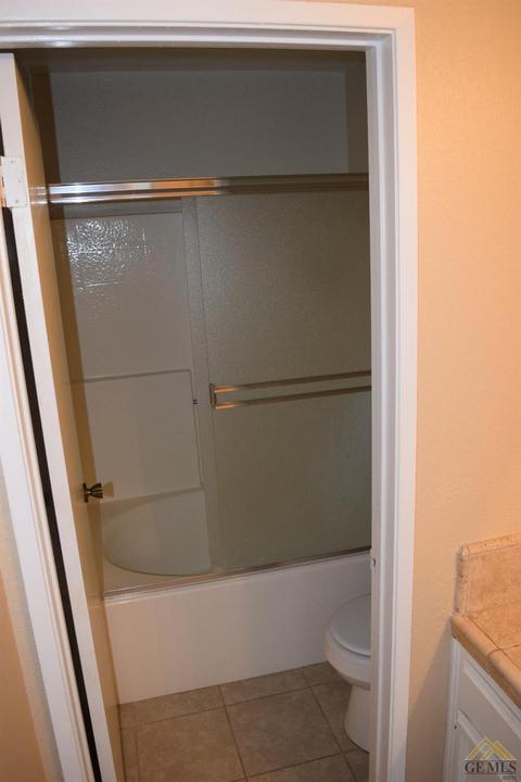 1208 Eubanks Ave, Bakersfield, CA 93307 photo 7