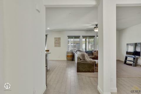 15916 Cusano Pl, Bakersfield, CA 93314 photo 5
