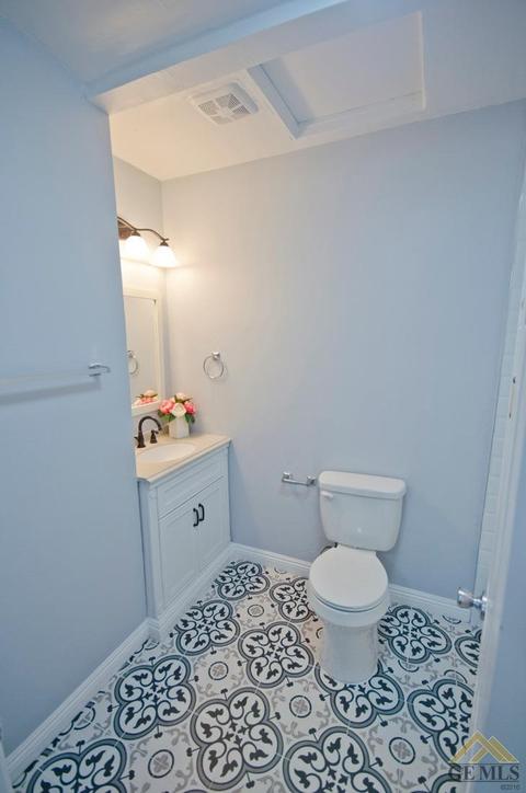 501 B St, Taft, CA 93268 photo 12