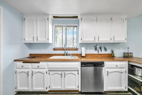 23421 Cool Haven Ct, Tehachapi, CA 93561 photo 11