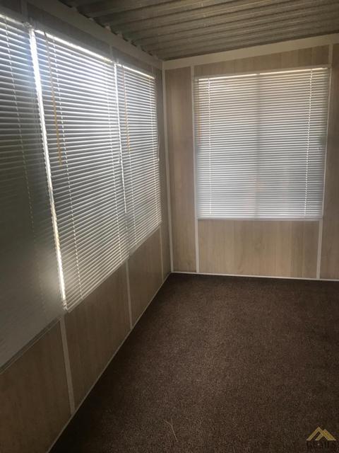 123 10th St #32, Taft, CA 93268 photo 5