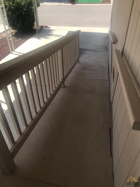 123 10th St #32, Taft, CA 93268 photo 28