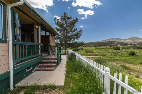 24600 Equestrian Dr, Tehachapi, CA 93561 photo 3