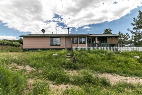 24600 Equestrian Dr, Tehachapi, CA 93561 photo 2