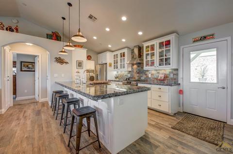 18400 Jacks Hill Rd, Tehachapi, CA 93561 photo 4