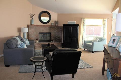 7801 Eagle Ridge St, Bakersfield, CA 93306 photo 4