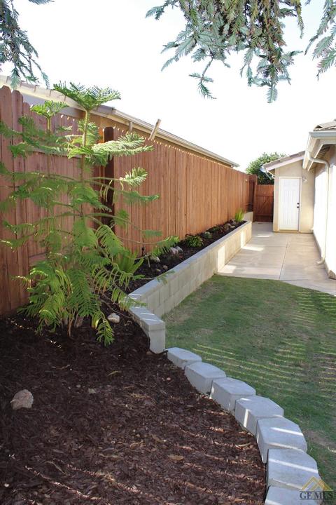 7801 Eagle Ridge St, Bakersfield, CA 93306 photo 22