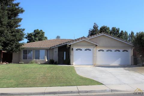 7801 Eagle Ridge St, Bakersfield, CA 93306 photo 2