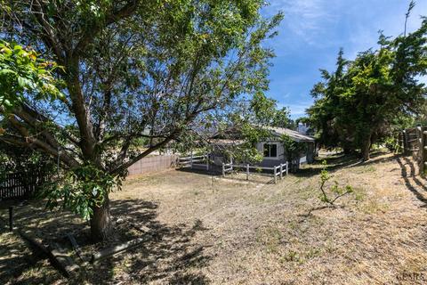 22443 Briarwood St, Tehachapi, CA 93561 photo 7