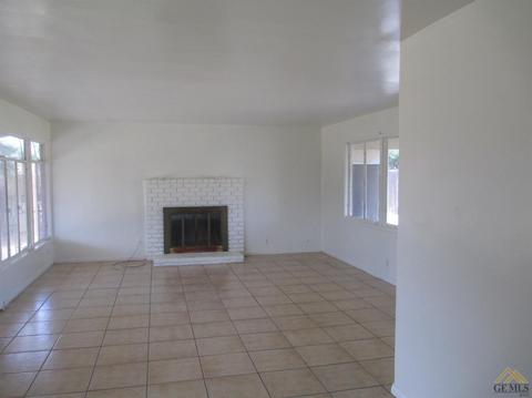 4001 Phaffle Dr, Bakersfield, CA 93309 photo 8