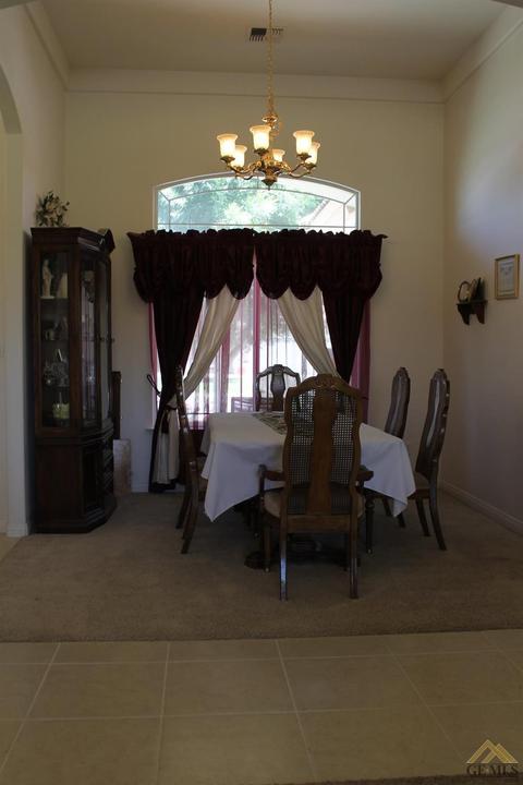 763 Pheasant Run Dr, Shafter, CA 93263 photo 8