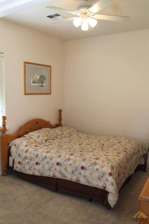 763 Pheasant Run Dr, Shafter, CA 93263 photo 28