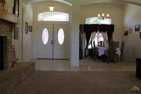 763 Pheasant Run Dr, Shafter, CA 93263 photo 7