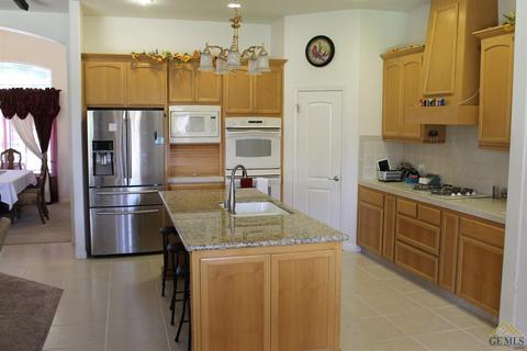 763 Pheasant Run Dr, Shafter, CA 93263 photo 13