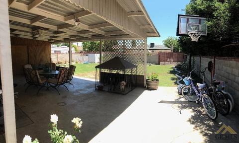 204 Walnut St, Shafter, CA 93263 photo 14
