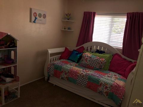 204 Walnut St, Shafter, CA 93263 photo 11