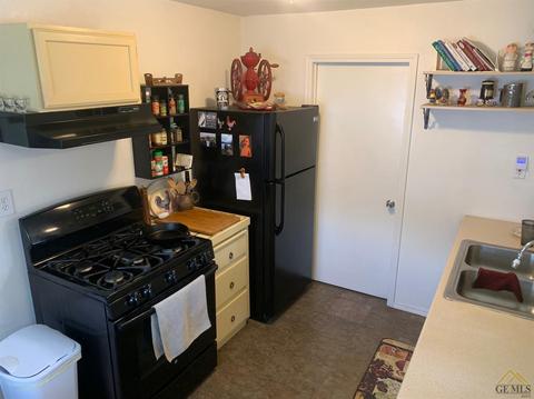 605 Fillmore St, Taft, CA 93268 photo 17