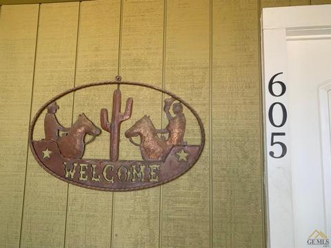 605 Fillmore St, Taft, CA 93268 photo 5