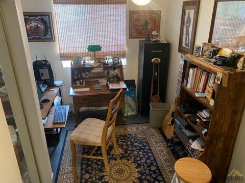 605 Fillmore St, Taft, CA 93268 photo 13